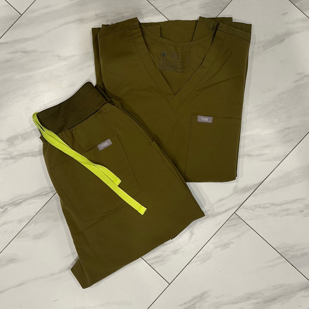 Figs Scrubs